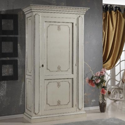 Dispensa laccata decorata immagine 3