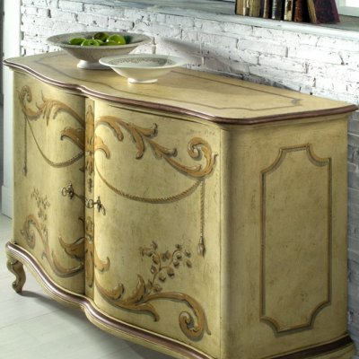 Credenza laccata 2 porte sagomate immagine 2
