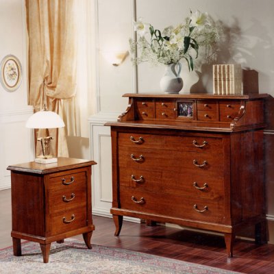 Comò e comodino immagine 1