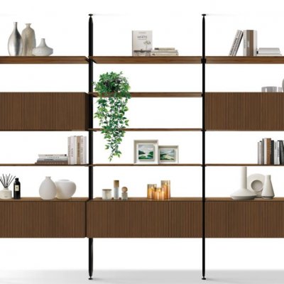 Parete Sant Andrea componibile con montanti in metallo immagine 1