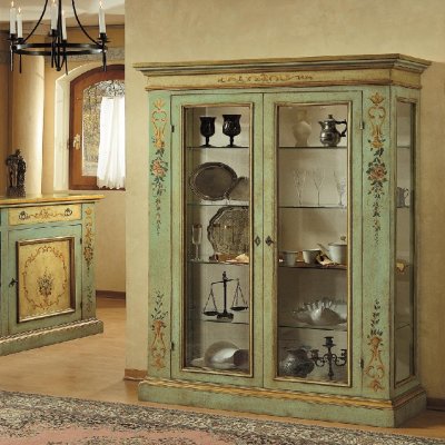 Vetrina 2 porte laccata immagine 1